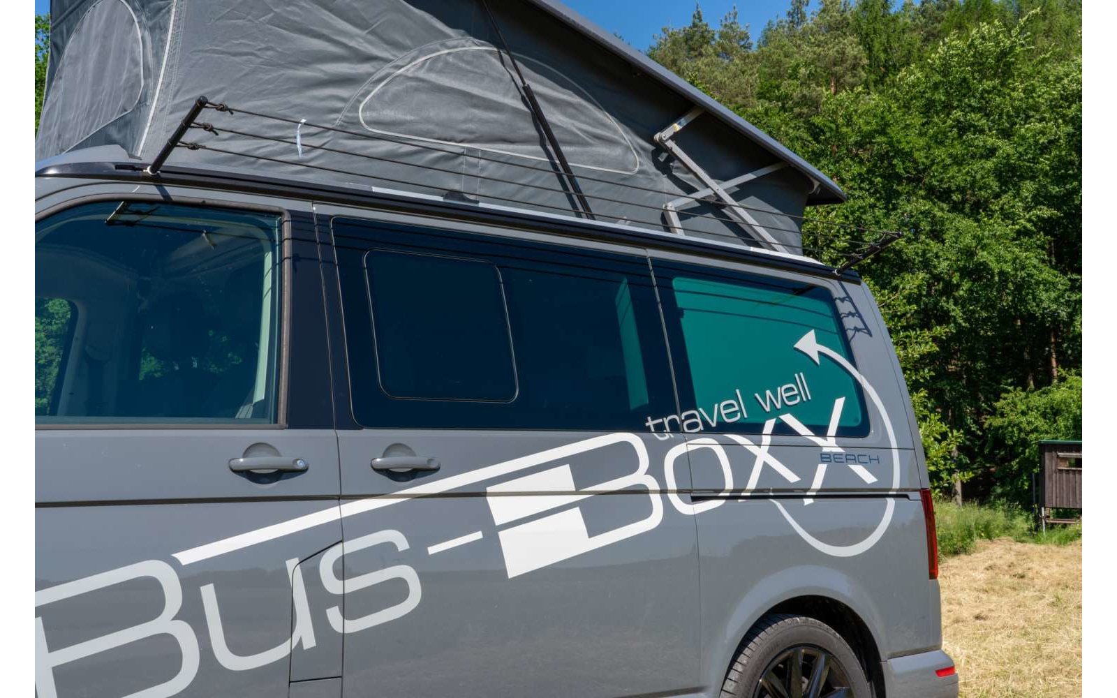 BusBoxx Heckklappenaufsteller VW T5 / T6 / T6.1 jetzt bestellen