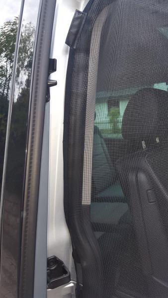 Fliegennetz / Moskitonetz Toyota LandCruiser J7 Fenster vorne Beifahrertür  / Fahrertür